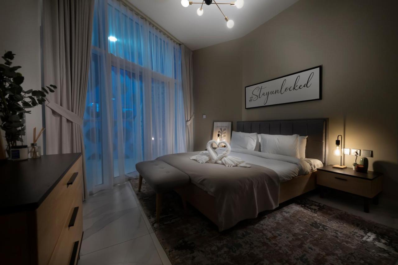 Unlock Waters Edge Apartment Dubai Luaran gambar