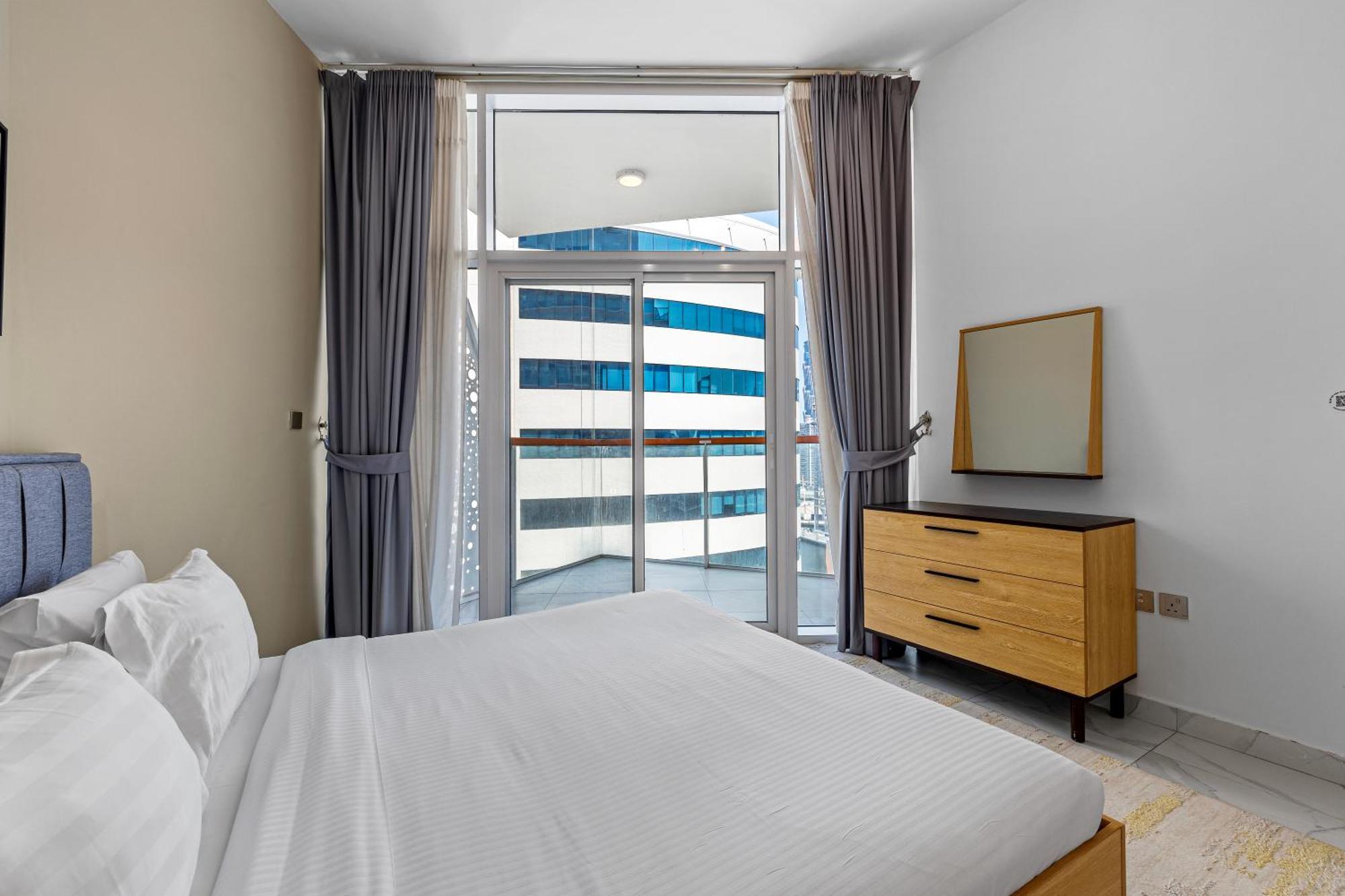 Unlock Waters Edge Apartment Dubai Luaran gambar